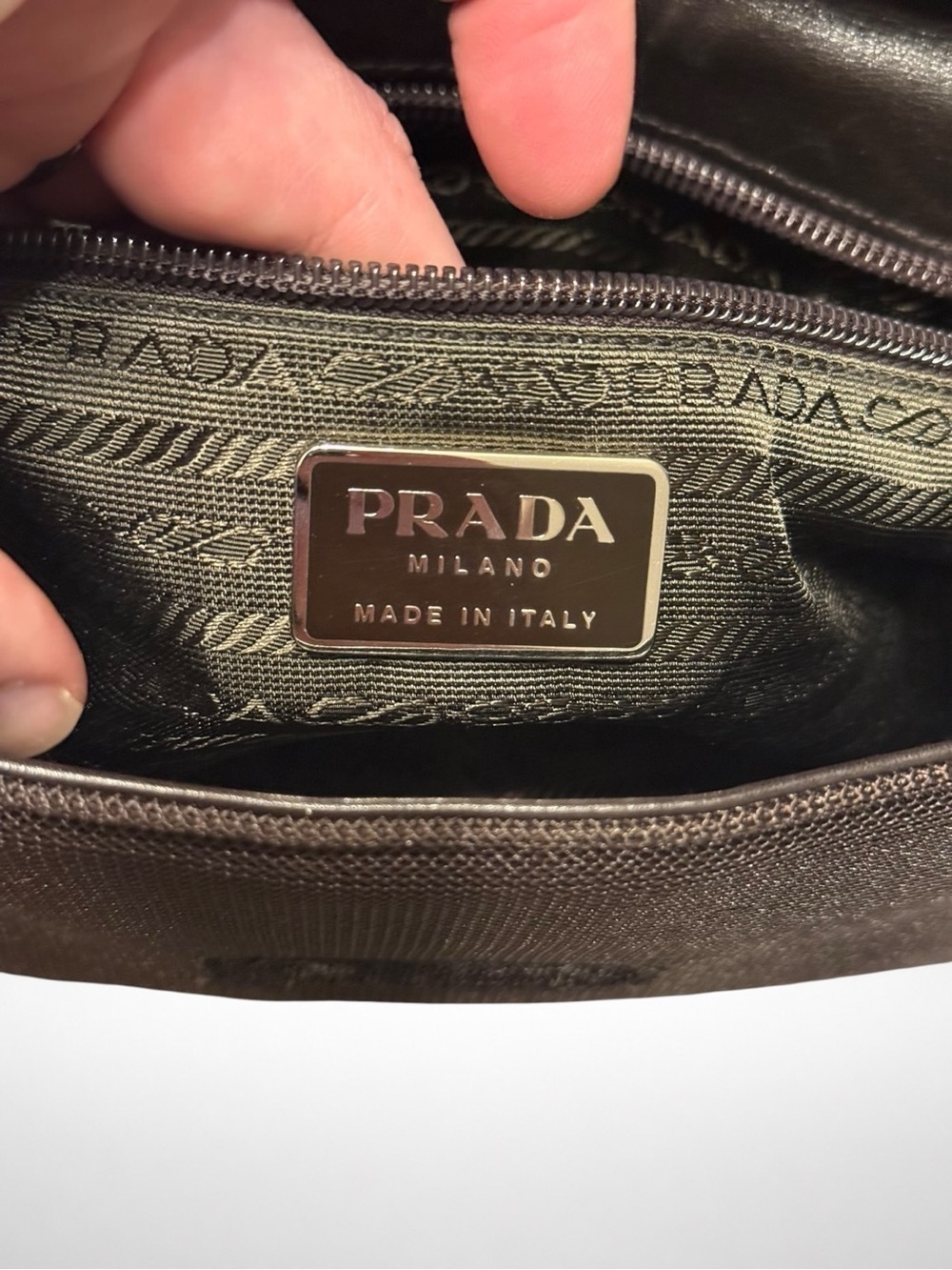PRADA 1999 Runway Mesh Leather Shoulder Bag Brown Adjustable Vintage Italy - Picture 14 of 15